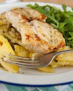 Филе минтая в духовке с картошкой