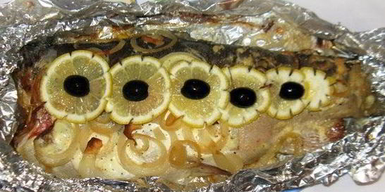 Форель с лимоном в фольге