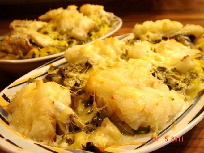 Рецепт камбалы запеченной с тальятелле под молочным соусом