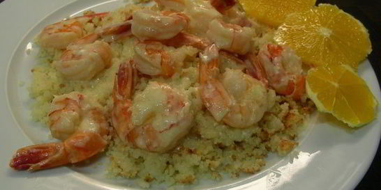 Креветки в апельсиновом соусе с ликером Куантро