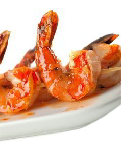 Маринованные в лаймовом соке креветки на гриле в винном соусе