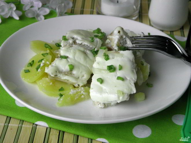 Рецепт пангасиуса в духовке в сметане