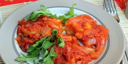 Рыба под томатным соусом