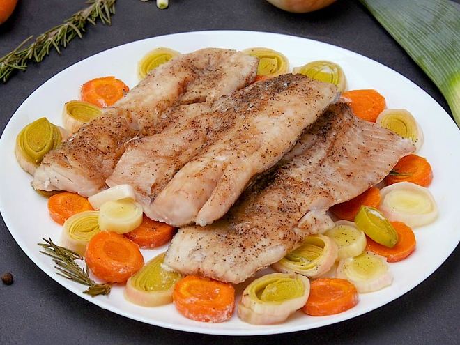 Рецепт рыбы, запеченной с розмарином