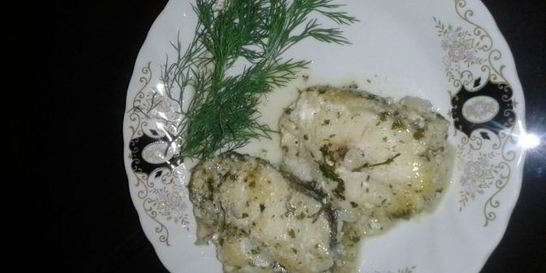 Треска, тушенная в мультиварке