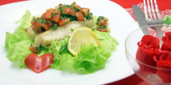 Запеченная треска с помидорной заправкой