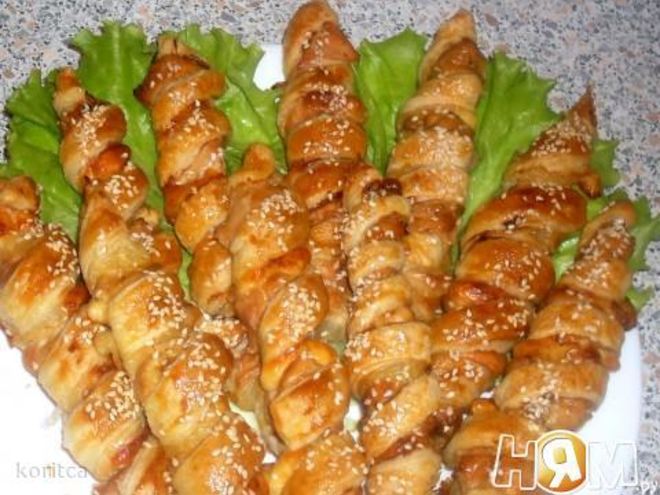 Рецепт шашлычков из индейки с ананасами в слоеном тесте