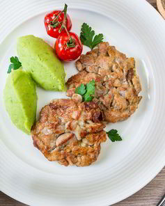 Рубленые шницели из свинины с грибами