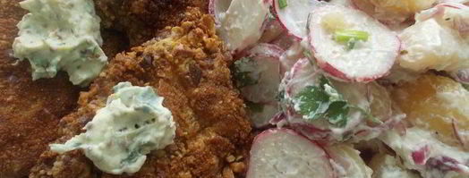 венские ореховые шницели со сливочным картофельным салатом. Шаг 7