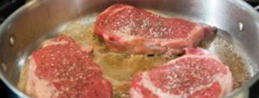 стейк из говядины на сковороде. Шаг 6