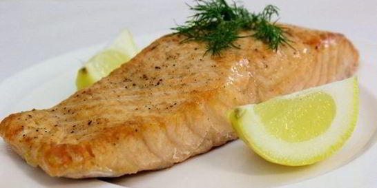 Стейк из лосося в духовке