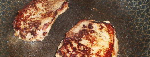 стейк из свинины на сковороде. Шаг 6