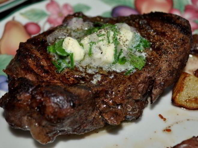 Рецепт стейка на сковороде