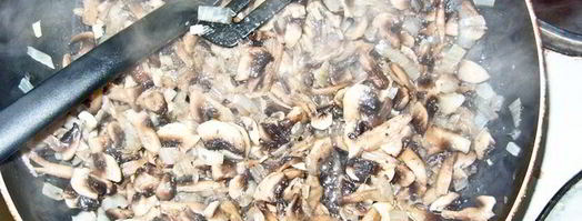 куриные тефтели в грибном соусе. Шаг 4