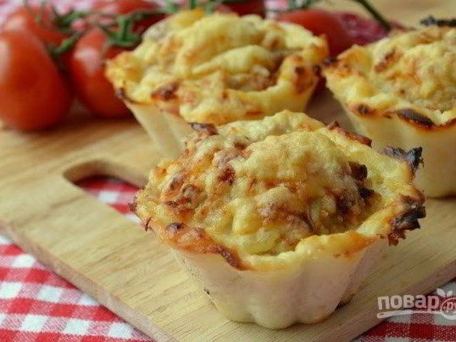 Рецепт куриных тефтелек в картофельных корзиночках