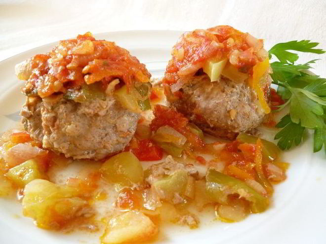 Рецепт нежнейших тефтелей из говядины в ароматном соусе
