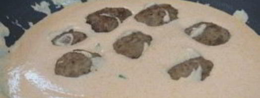 очень нежные тефтели в томатно-сметанном соусе. Шаг 8