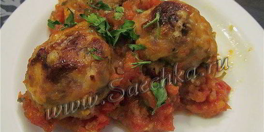 Рыбные тефтели в красном соусе