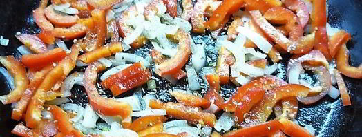 тефтели из баранины с томатным соусом и кедровыми орешками. Шаг 6