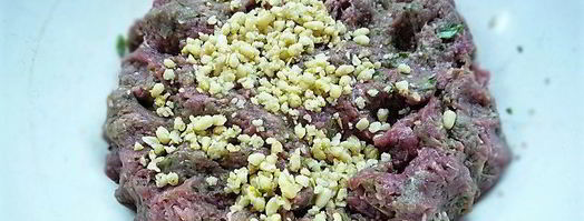 тефтели из баранины с томатным соусом и кедровыми орешками. Шаг 7