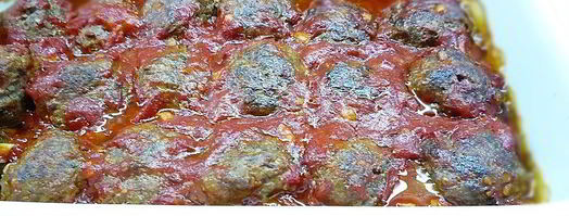 тефтели из баранины с томатным соусом и кедровыми орешками. Шаг 12