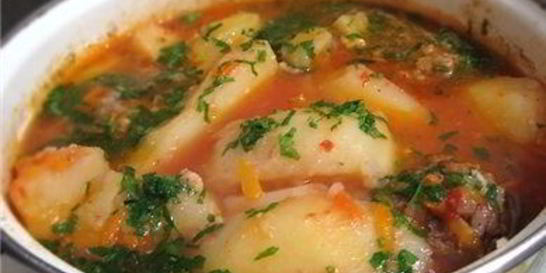 Тефтели с картошкой