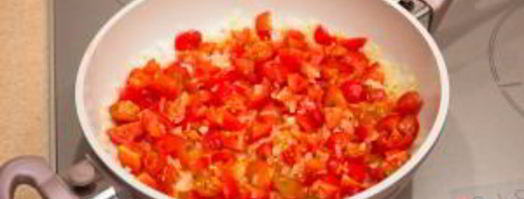 тефтели с моцареллой в томатном соусе. Шаг 13