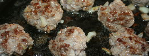 тефтели в соусе маринара. Шаг 3