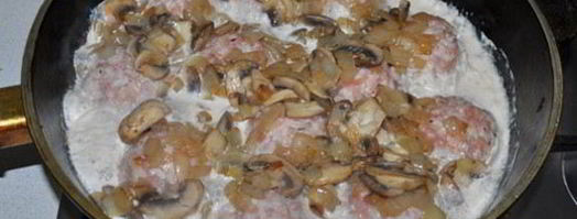 тефтели в сырно-грибном соусе. Шаг 7