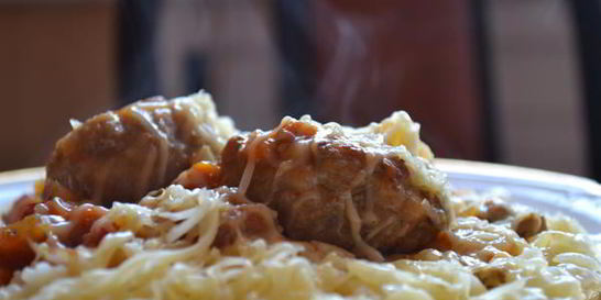 Тефтельки с томатно-марковным соусом