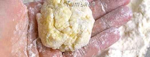 ленивые вареники с бананом и кабачком. Шаг 5