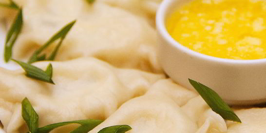 Соленые вареники с творогом и зеленью