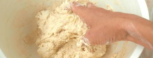тесто для вареников на кефире. Шаг 5