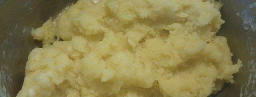 вареники из заварного теста с вишней. Шаг 3