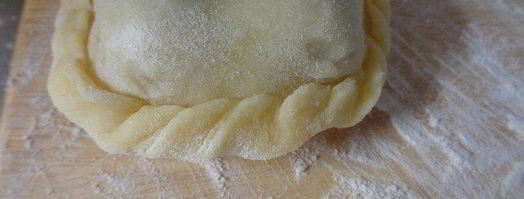 вареники из заварного теста с вишней. Шаг 12