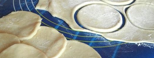 вареники постные с вишней из заварного теста. Шаг 4