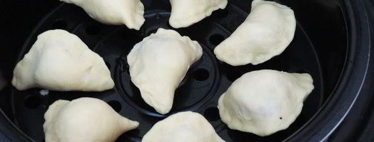 вареники с клубникой на пару. Шаг 7