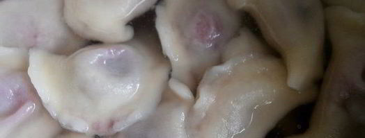 вареники с вишней и ягодным соусом. Шаг 8