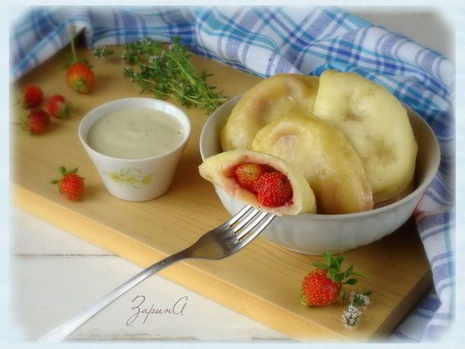 Рецепт вареников творожных с ванильно-тимьяновым соусом