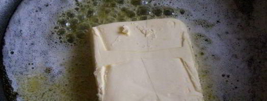 заварные клецки с клубникой и шоколадным соусом. Шаг 13