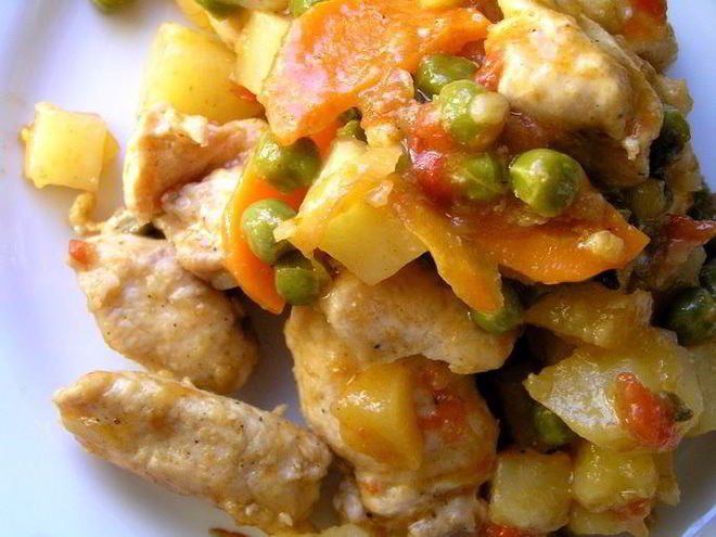 Рецепт быстрого жаркого из курицы с овощами