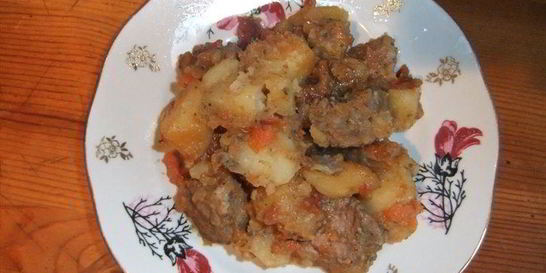 Жаркое из баранины в мультиварке