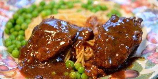 Жаркое из говядины с кофейным соусом