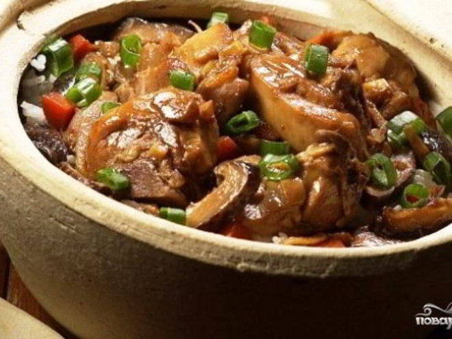 Рецепт жаркого из кролика в горшочках