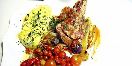 Жаркое на противне в духовке