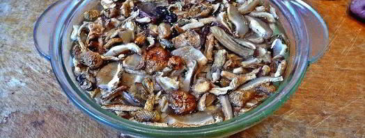 жаркое с грибами и картошкой в горшочках. Шаг 3