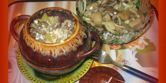 Жаркое с грибами в горшочках