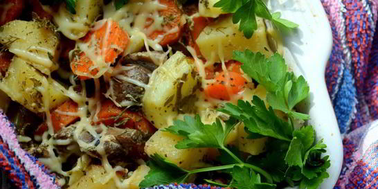 Жаркое с шампиньонами