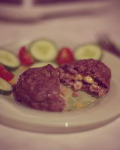 Ароматные зразы с белыми грибами и сыром