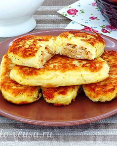 Картофельные зразы с квашеной капустой